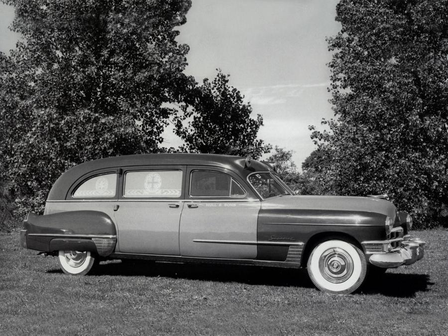  Cadillac Superior Ambulance 1949 года  (фото 1 из 1)